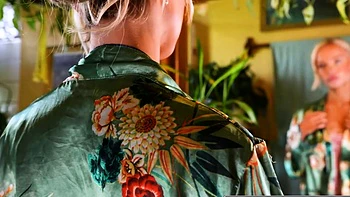 Blonde Babe Fingering Her Pink Pussy in Bathroom