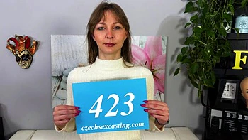 Skinny teen Sandra Sugar fucked doggy and side ride