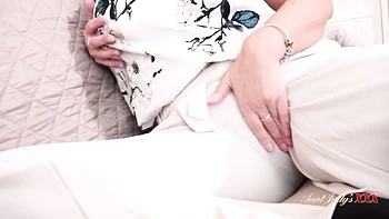 Hd video with stupefying Maisie Lewis from Aunt Judys XXX