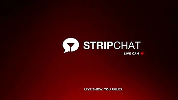 Heißes Amateur-Viererspiel mit Dreifachpenetrierung bei Stripchat