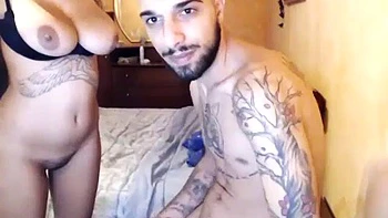 Ajx remplit ma bouche de grosse bite : pipe profonde