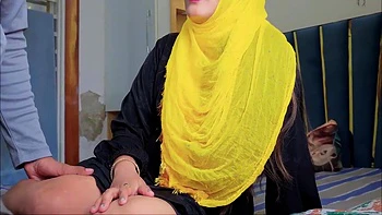 Indian Hijabi (ammi Jaan) Stepmother Hard Fucked In Doggystyle By Her Stepson And She Got Creamipied On Big Ass