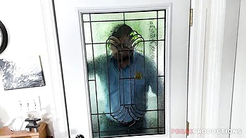 Busige Autumn fickt anal im Dreier in Quebec