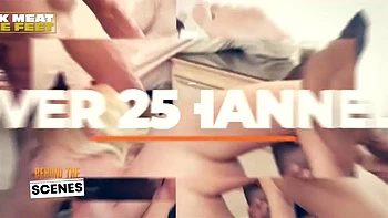 Petite salope trompe son mari avec le gros cock du beau-père