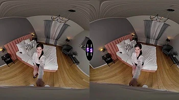 Agente quente Pearl fode duro o inquilino excitado