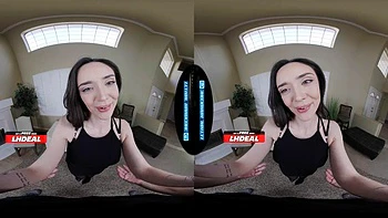Follada hardcore en VR con sexy chica sudamericana