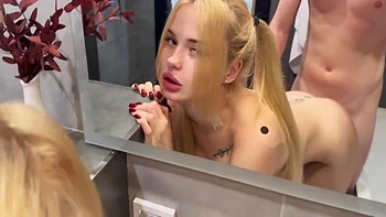 Хочу трахнуть моего сводного брата очень сильно - POV