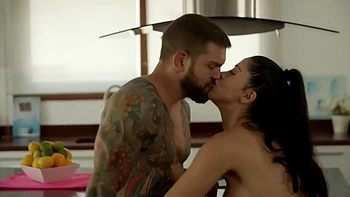 Julia De Lucia und Juan Lucho ficken geile busenreiche Milf