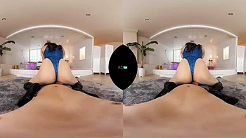 Японка-азиатка ебет в позе ковбойши с минетом, POV, 3D, фемдом