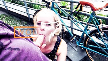 Mia bläst öffentlichen deutschen Schwanz mit großem Schwanz