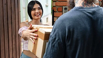 Худая Луна Банни: минет и догги стайл подростка