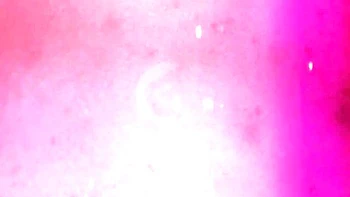 Серена Бабблс жестко трахнута транс с большим членом