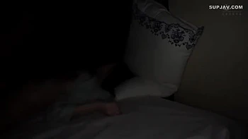 Cocu humilié pendant ses infidélités