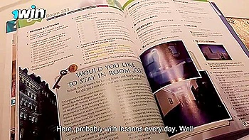 La mejor amiga de mamá Alina Rai me enseñó inglés y la follé duro