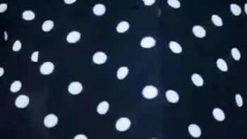 Indienne nue en solo