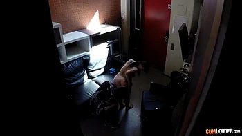 Hentai vintage com boquete solo e levada na quatro