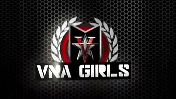 Maggie Greens riesige Titten beim Dildo-Spaß