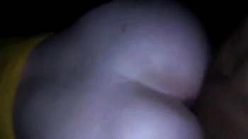 Queen Rogue & Virgo Peridot baisent en trio en public la nuit