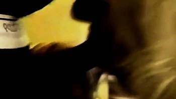 Rubia puta en gangbang con BBC