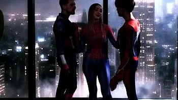 Spider Girl baisée en trio par des super-héros