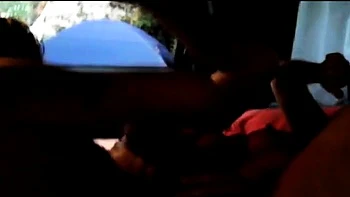 Cougar Lisa faz 69 e come buceta no carro