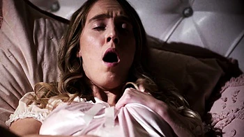 MissaX-What's Best For You, Cadence Lux