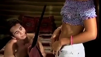 Catalina recebe chupada e fode no Doggy e Cowgirl