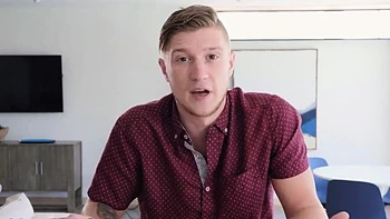 Mostra teu pau nu, ela vai lembrar desse pau