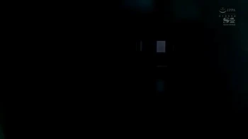 Cuckold: ela é fodida na frente dele