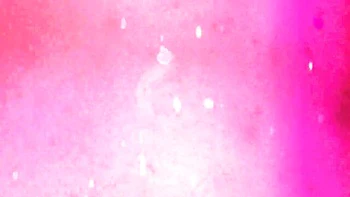 Tgirl fofa se masturba sozinha