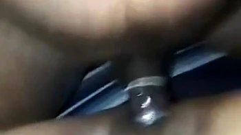 Couple sri-lankais pour un premier porno dur en POV