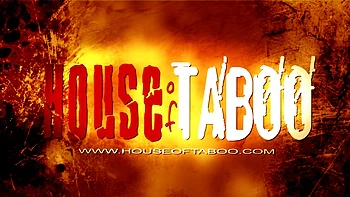 Ihr Arsch wird mit Spielzeug und Handschellen gefickt - Teil 1