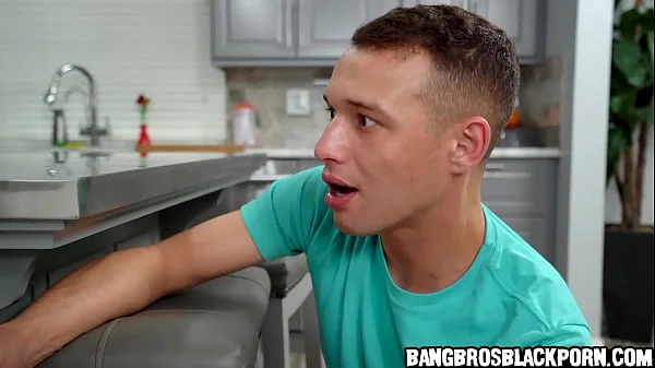 He finally finds the perfect booty on his ebony step sister