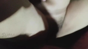 Бенгальская бабхи трахает волосатого друга мужа от первого лица