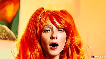 Стелла Блисс дрочит в чулках с игрушками