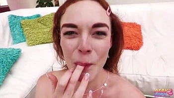 Саманта Рейнс глубоко трахается чёрным большим членом в жопу