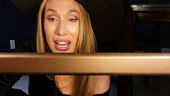 Азиатка с большой грудью LinaBlackly поймана и съедена