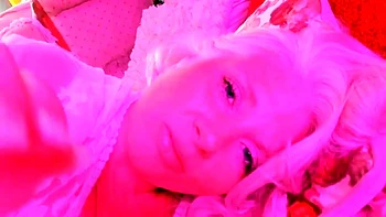 Paintedrose Fucks Herself After Mommy Cum