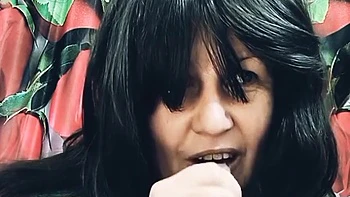 Esposa milf desi morena destrozada