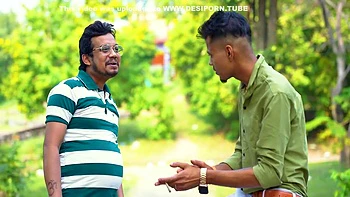 Fodi minha namorada ruiva indiana no parque