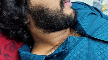 Керала малаяльская пара сосет и лижет киску