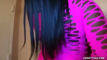 Adolescente negra 18+ adora pau branco