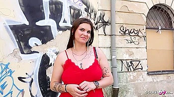 Пышногрудая полненькая тинейджерша Тейли Вуд