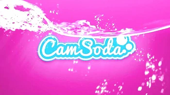 Avance de la masturbación atrevida de Kiki