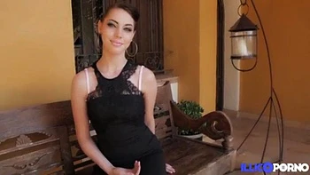 Cute Amateur Blonde Gets Blowjob and Rides Cowgirl