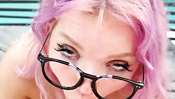 Gorgeous babe's big-tits blowjob POV