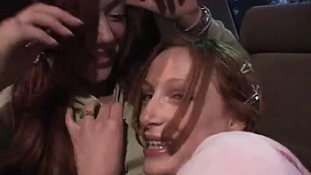 Redhead Teen Gets Blown in Taxi