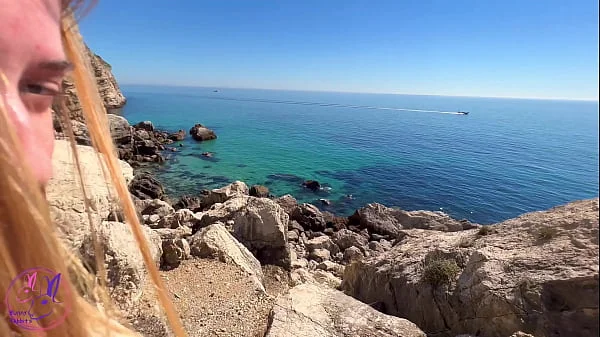 Sweet Hiking Pussy Was Fucked In Public - Bunny  Rabbits