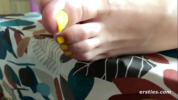 Ersties: Sexy Babe Anaca Shows Off Freya Her New Girlfriend