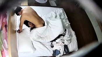 Amateur couple hidden cam